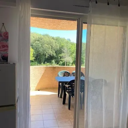 ,500m De La * Santa-Maria-Poggio (Corsica)